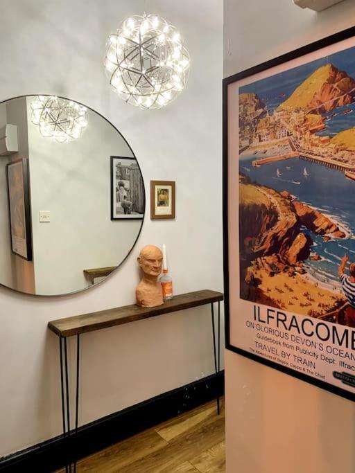 Chic Townhouse Near Tunnels Beaches Ilfracombe