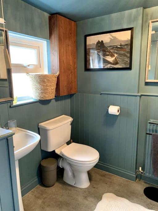 Chic Townhouse Near Tunnels Beaches Ilfracombe